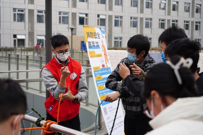 英国上市公司365